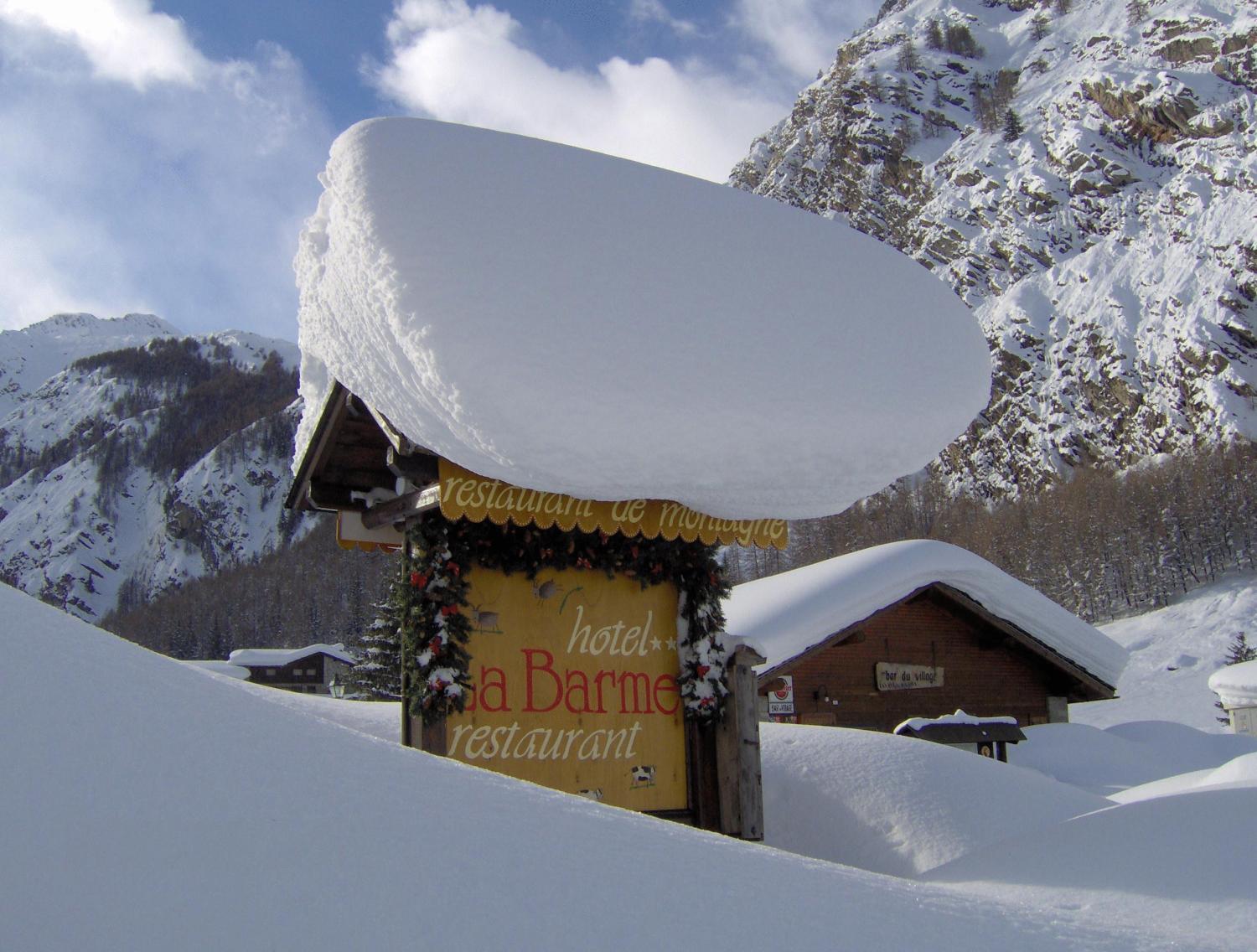 Hotel Restaurant La Barme Cogne Exterior foto